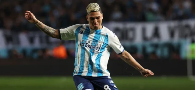 Juan Fernando Quintero se reencontraría con un viejo conocido / AFP