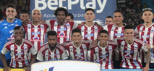 Nómina titular de Junior vs. Águilas Doradas por cuadrangulares 2023-2 - VizzorImage / Jesús Rico