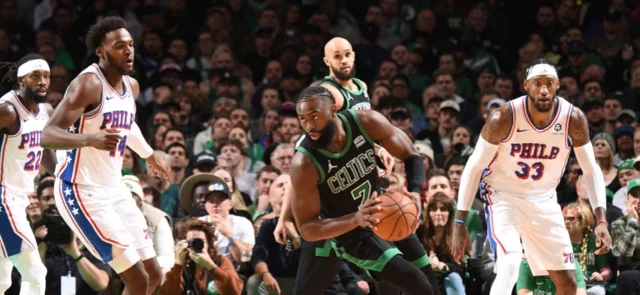 Celtics se impusieron ante Sixers en la NBA - AFP