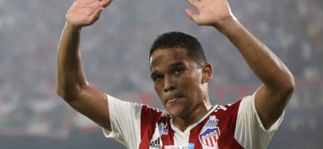 Carlos Bacca - Foto: VizzorImage/ Jairo Cassiani