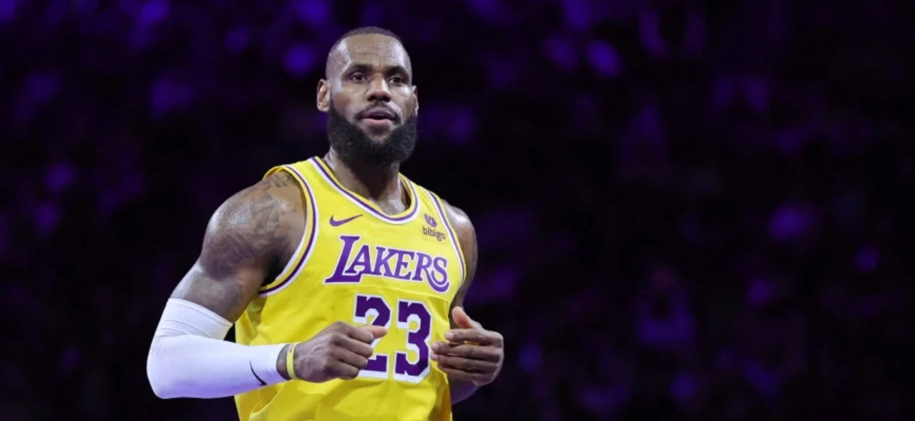 Lakers y Pacers disputaran la fina de la Copa NBA - AFP