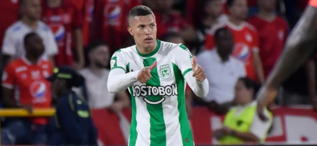 Atlético Nacional no hizo efectiva la opción de compra de Nelson Deossa - VizzorImage / Gabriel Aponte