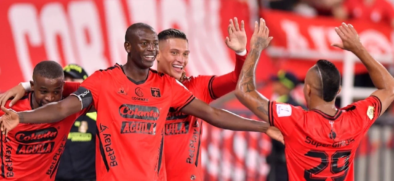 Adrián Ramos y los planes a futuro con América de Cali. / Foto: Vizzorimage.