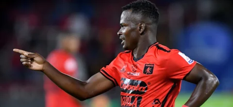 ¿Nuevos aires? Carlos Darwin Quintero y un sorpresivo cambio de equipo. / Foto: Vizzorimage.