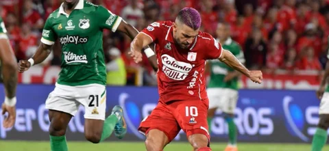 Iago Falque y el equipo por el que volvería a Colombia. / Foto: Vizzorimage.