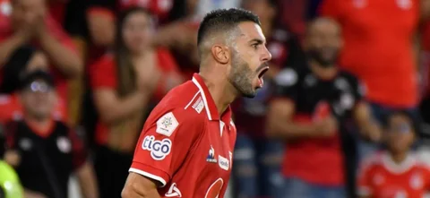 Iago Falque - Volante español que jugó para América de Cali - VizzorImage / Gabriel Aponte