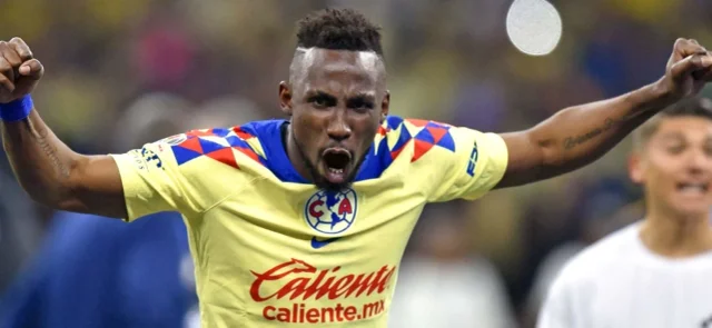 Julián Quiñónes - Delantero nacionalizado mexicano de América - AFP