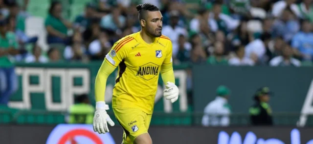 El portero Álvaro Montero ya no hace parte de los 3 jugadores más valiosos de la Liga. / Foto: Vizzorimage.