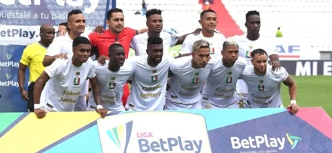 Once Caldas en la fecha 1. / Foto: Vizzorimage.