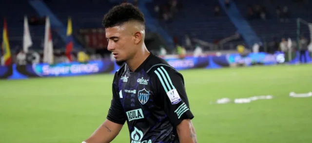 ¡Sigue siendo 'tiburón'! Junior renovó a Edwin Herrera para Liga y Libertadores. / Foto: Vizzorimage.