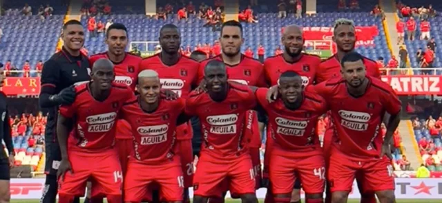 Equipo titular de América ante Cerro Porteño en Cali - X: @AmericadeCali