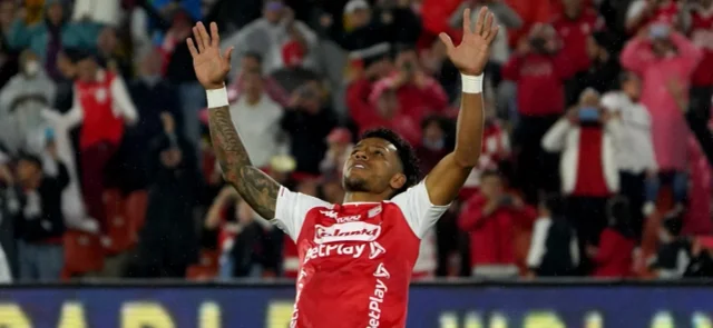 Wilson Morelo - Delantero por paso en Independiente Santa Fe - VizzorImage
