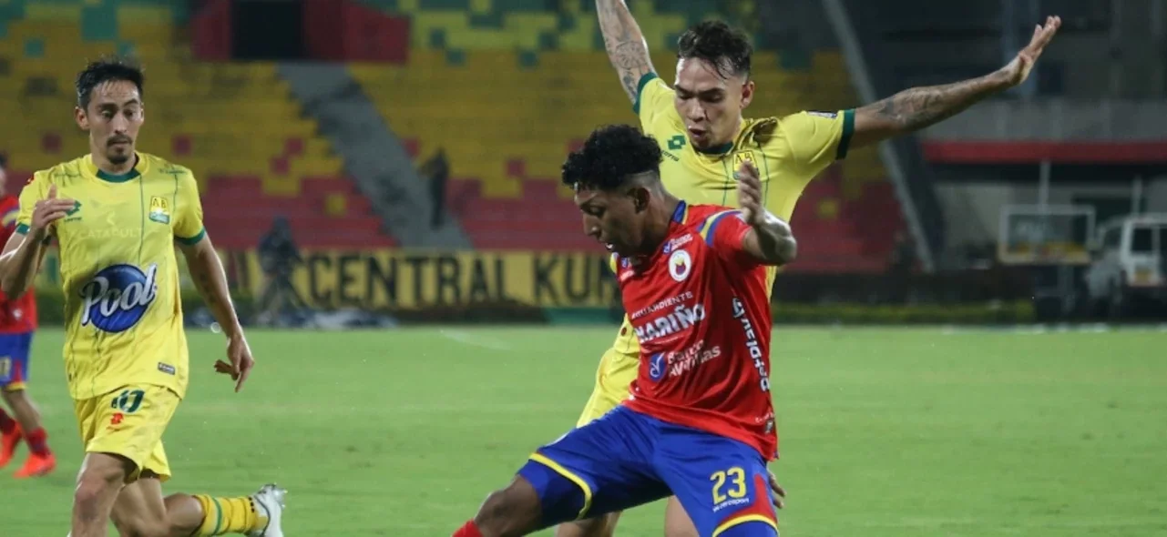 Bucaramanga vs. Pasto - Foto: VizzorImage/ Jaime Moreno