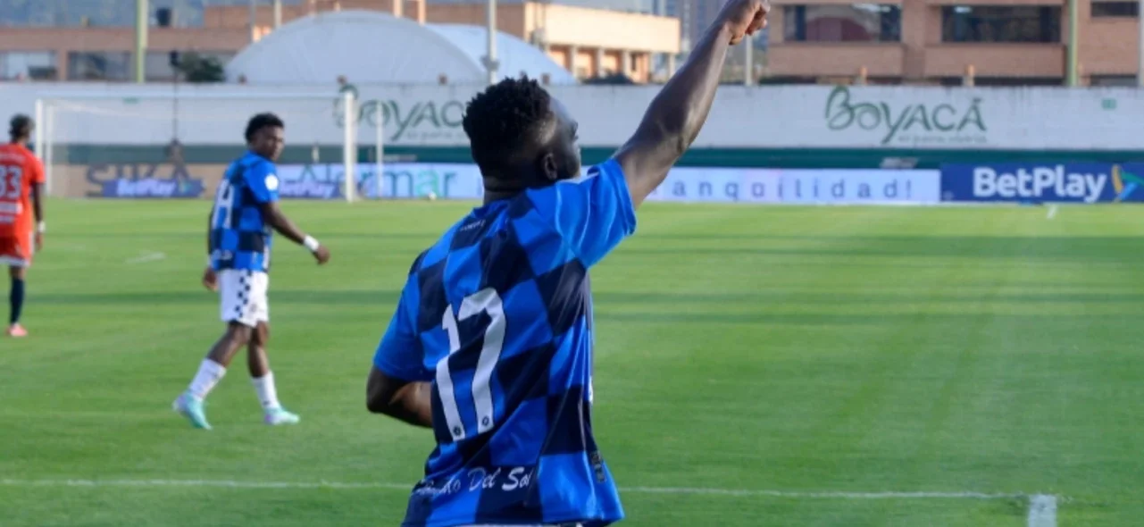 Triunfo de Boyacá Chicó sobre Alianza - VizzorImage / Macgiver Baron