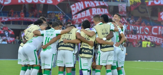 Atlético Nacional - Foto: VizzorImage/ / Gabriel Aponte