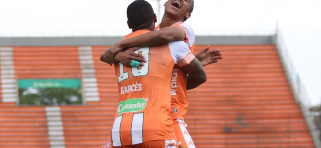 Triunfo de Envigado 1-0 sobre Patriotas - VizzorImage / Paulina Betancur