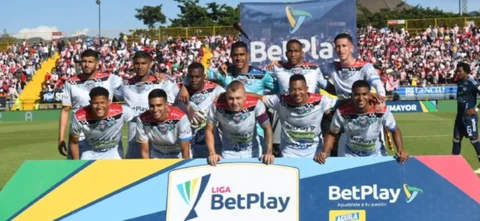 Fortaleza ante Junior. / Foto: Vizzorimage.