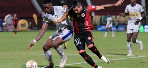 Cúcuta 1 - 0 Boca Juniors - VizzorImage / Juan Pablo Bayona