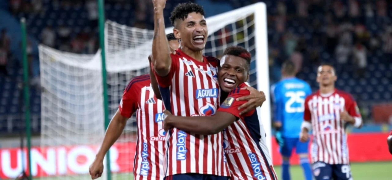 Junior 3 - 0 Medellín - VizzorImage / Jairo Cassiani