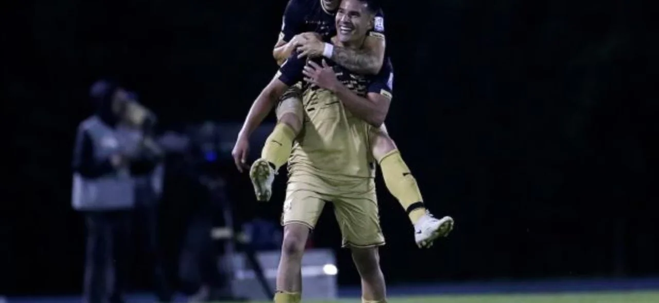 Victoria de Águilas Doradas sobre Envigado | Foto: VizzorImage / Jaime Jaramillo