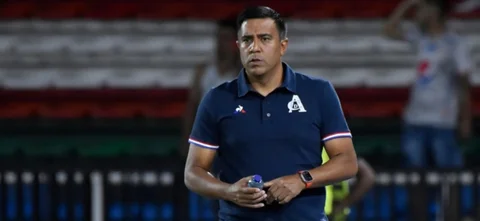 César Farías llegó a América de Cali en 2024 - VizzorImage