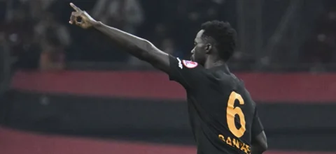 Davinson Sánchez - Defensor colombiano de Galatasaray de Turquía - AFP