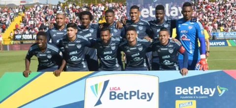 Junior busca el empate en Bogotá ante Fortaleza. / Foto: Vizzorimage.