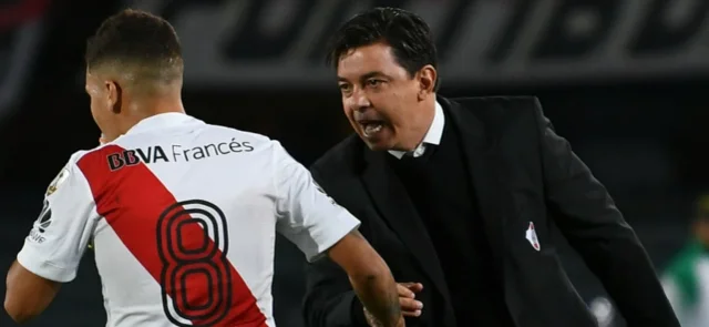 Marcelo Gallardo dirigió a Juan Fernando Quintero en River Plate - AFP