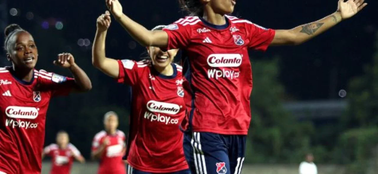 Triunfo de Medellín ante Alianza FC | Foto: VizzorImage / Paulina Betancur