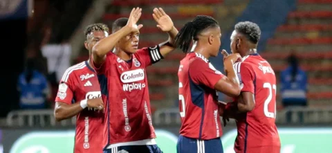 Brayan León marcó el gol del triunfo de Medellín sobre Cali - VizzorImage