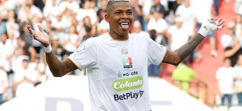 El 'blanco blanco' suma siete victorias al hilo - VizzorImage / Jonh Jairo Bonilla