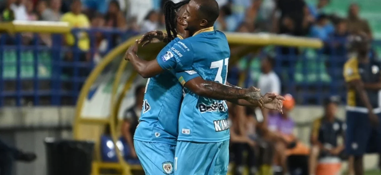 Triunfo de Jaguares sobre Atlético - VizzorImage / Andrés Felipe López