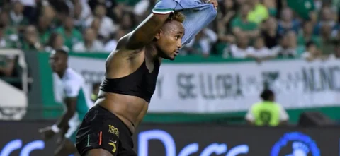 Más de 25.000 personas asistieron al compromiso - VizzorImage / Gabriel Aponte