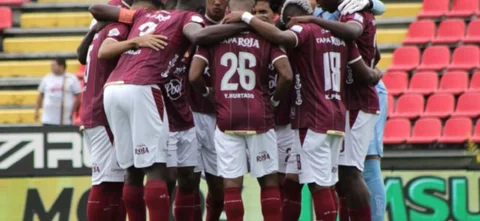Tolima y su opción de gol. / Foto: Vizzorimage.
