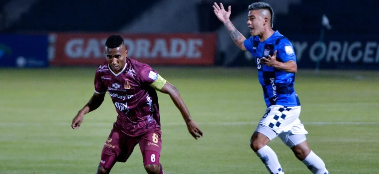 Boyacá Chicó salvó el empate ante Deportes Tolima. / Foto: Vizzorimage.