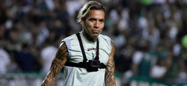 Dayro Moreno - Delantero de Once Caldas - VizzorImage