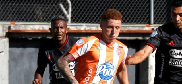 Envigado empató en la última jugada del duelo a América - VizzorImage