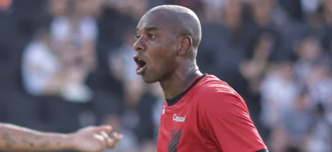 Fernandinho - Volante de Athletico Paranaense - AFP