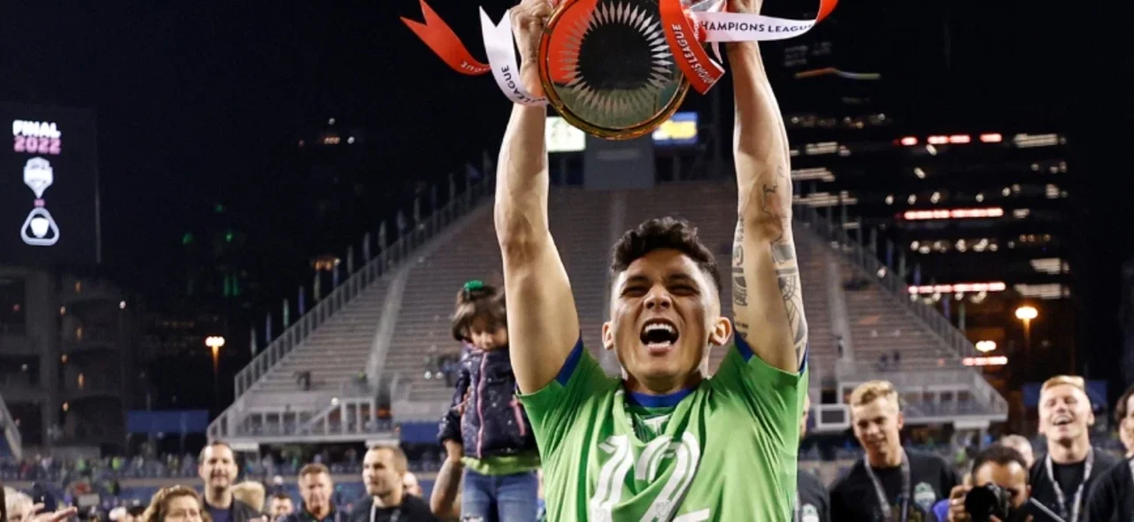 Fredy Montero salió campeón con Seattle Sounders en 2021/22 - AFP