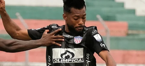 Luis González - Delantero de Junior de Barranquilla - VizzorImage