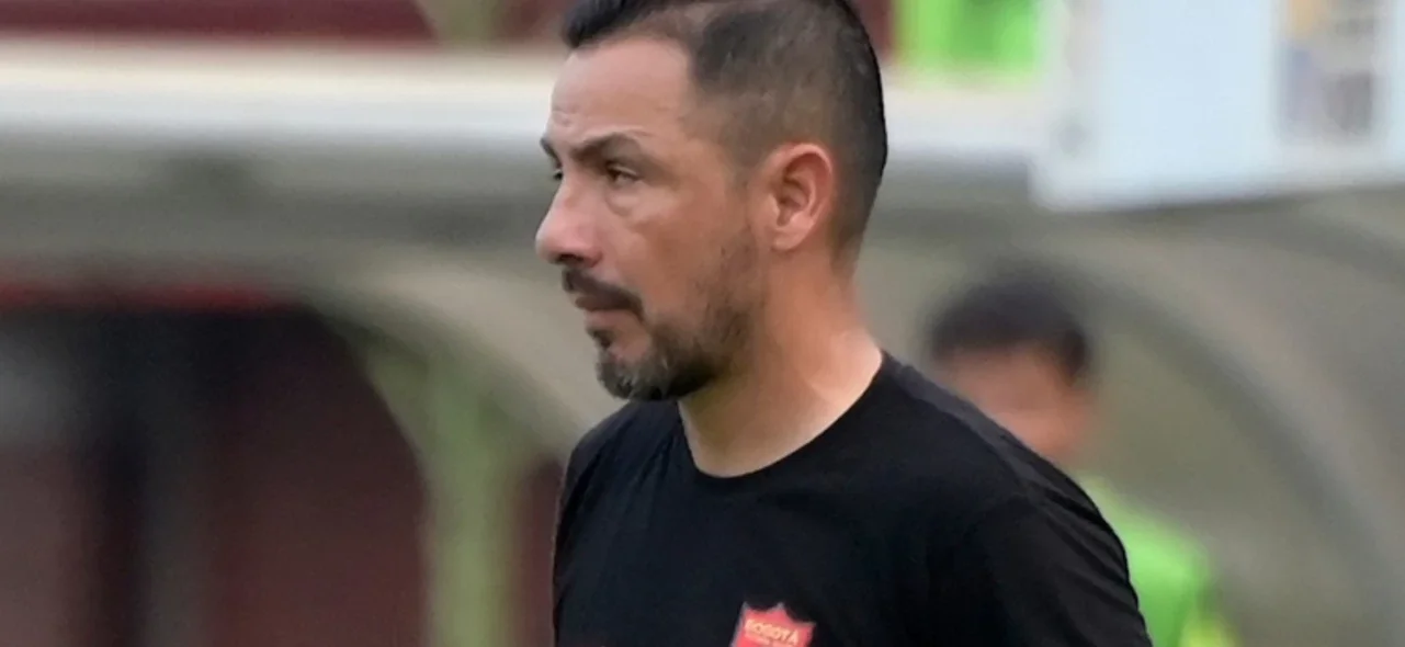 Néstor Rodríguez - Entrenador de Bogotá FC - VizzorImage