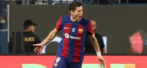 Robert Lewandowsky le marcó gol a Real Madrid con Barcelona - AFP