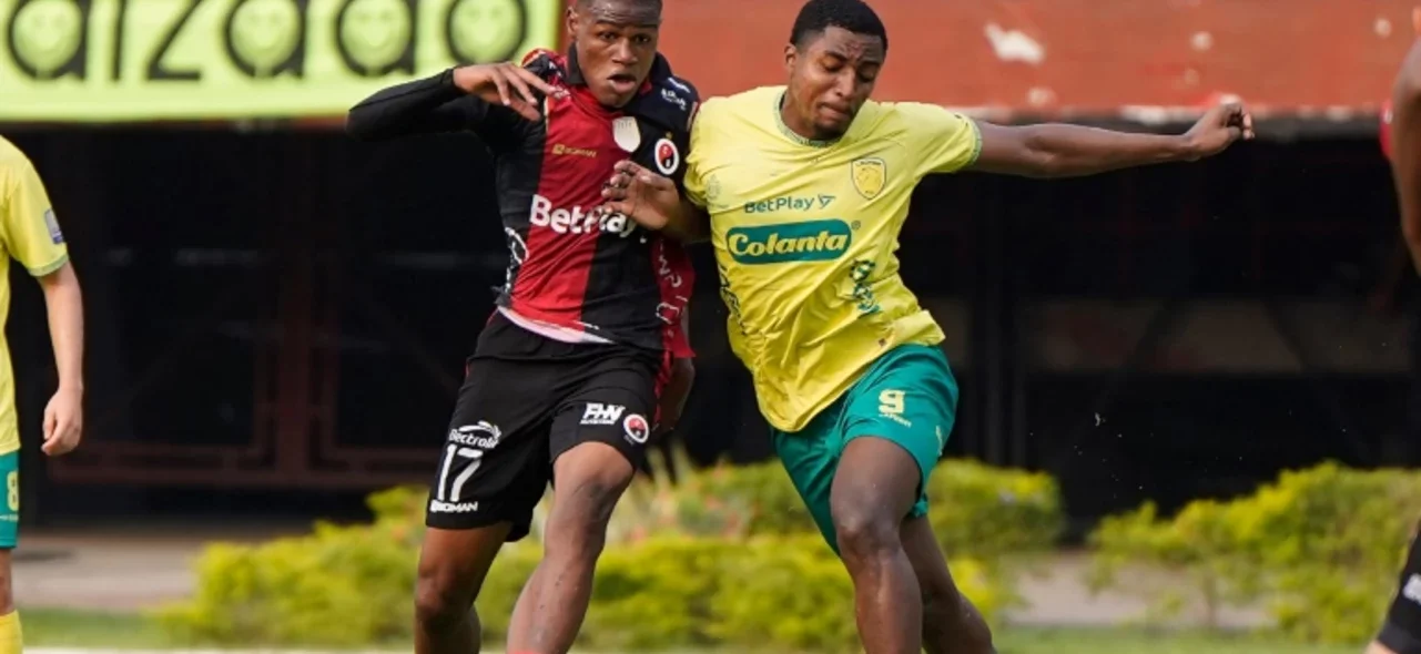 Empate a un gol entre Cúcuta y Leones - VizzorImage / Juan Pablo Bayona