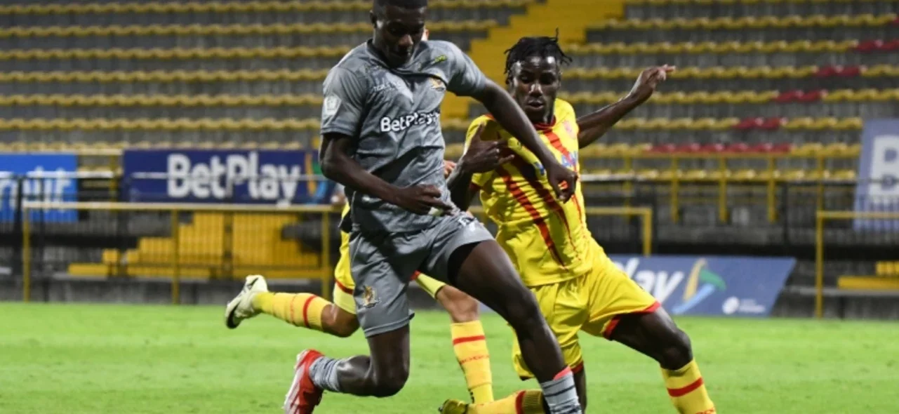 Tigres y Bogotá se dividieron los puntos - VizzorImage / Felipe Caicedo Empate sin goles entre Tigres y Bogotá - VizzorImage / Felipe Caicedo