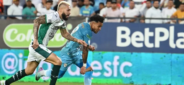 Polémica jugada en el partido Jaguares vs Cali/ VizzorImage / Andres Felipe Lopez