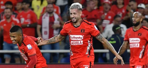 Holgado, López, Bocanegra y Barrios marcaron la goleada de América a Junior - VizzorImage