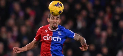 Daniel Muñoz recibe elogios en el Crystal Palce / GLYN KIRK / AFP