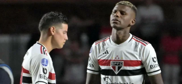 James Rodríguez y Robert Arboleda con Sao Paulo en Libertadores - AFP