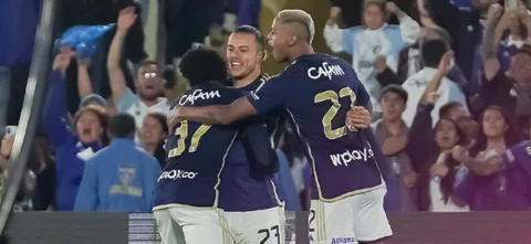 Millonarios venció a Junior y sueña con la clasificación | Foto: VizzorImage / Leonardo Castañeda
