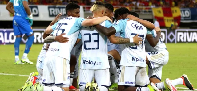 Millonarios y una dedicatoria especial a ‘Pitirri’ Salazar | Foto: VizzorImage / Miguel Marin